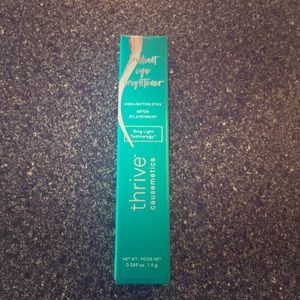 Thrive causemetics eye brightener